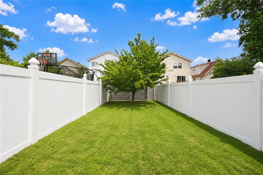 22 Bamberger Lane Eltingville Staten Island NY 10312