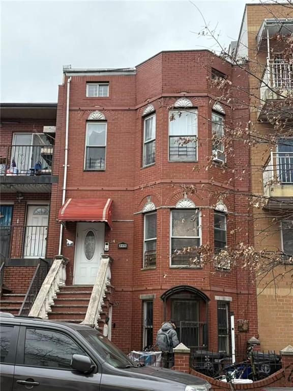 346 53 Road Sunset Park Brooklyn NY 11220