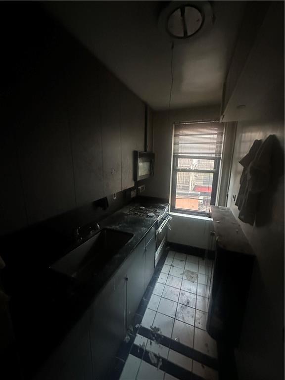 208 East 70th Street Upper East Side New York NY 10021