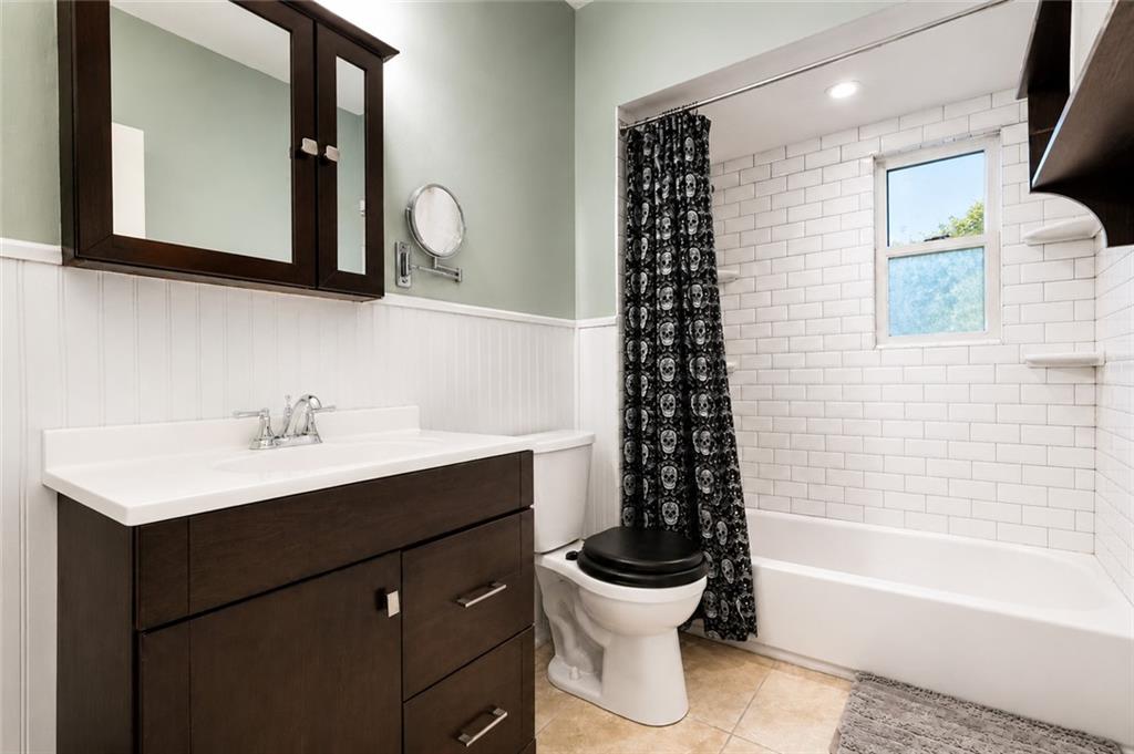 112 Laconia Avenue Dongan Hills Staten Island NY 10305