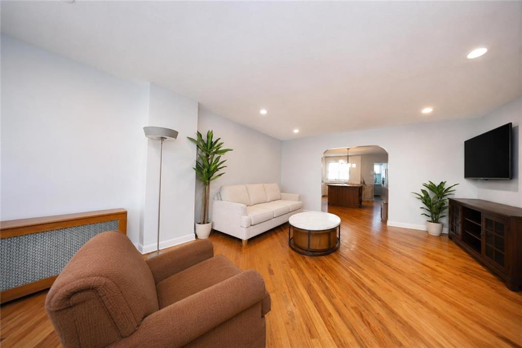 8665 15th Avenue Bath Beach Brooklyn NY 11228