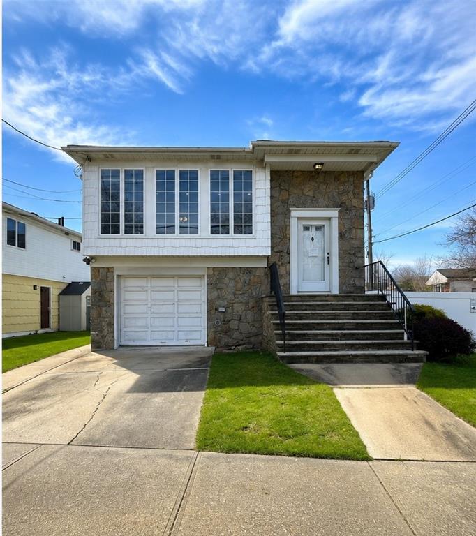 128 Queen Street Manor Heights Staten Island NY 10314
