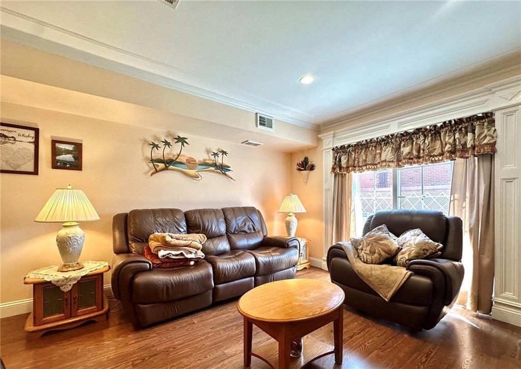 128 Queen Street Manor Heights Staten Island NY 10314