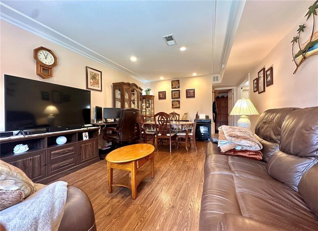 128 Queen Street Manor Heights Staten Island NY 10314