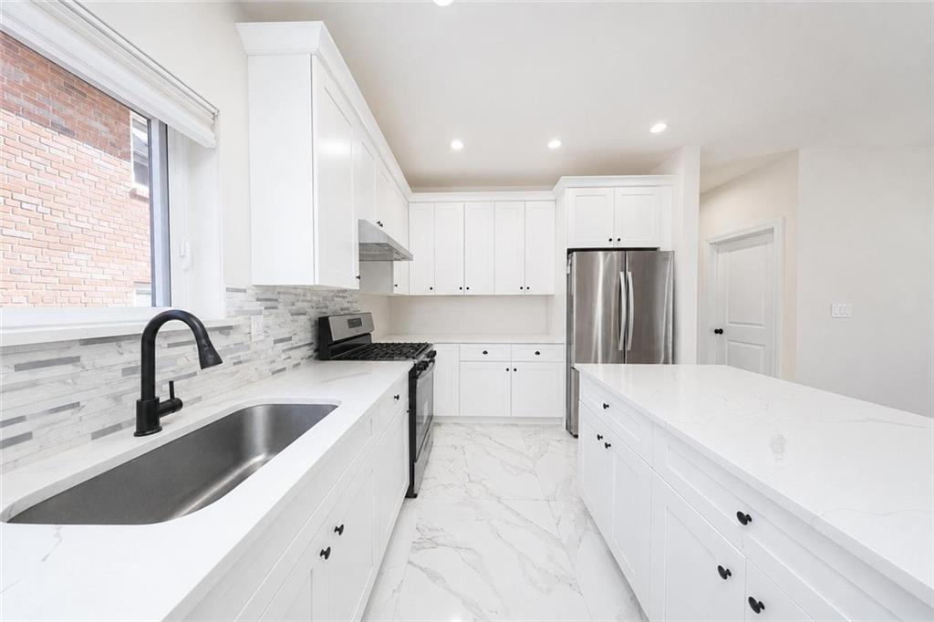 151 Vermont Avenue Rosebank Staten Island NY 10305