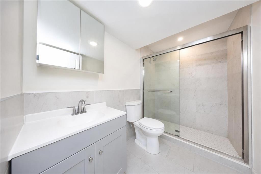 151 Vermont Avenue Rosebank Staten Island NY 10305
