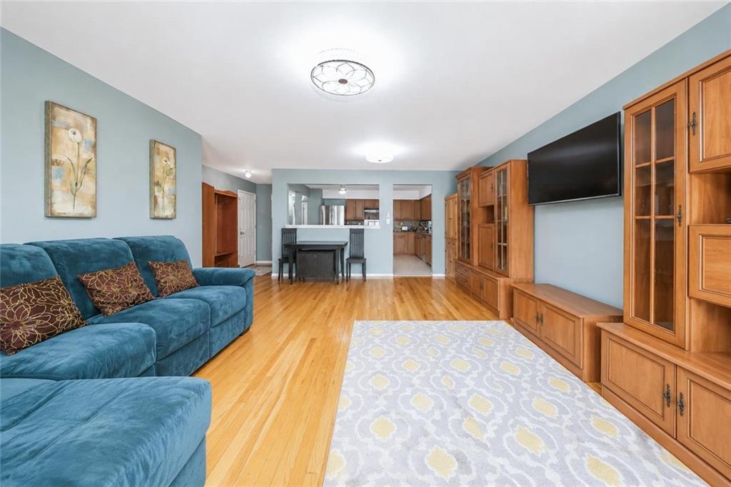 8676 23rd Avenue Bath Beach Brooklyn NY 11214