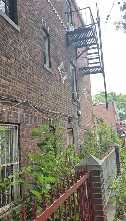 607 East 53rd Street East Flatbush Brooklyn NY 11203