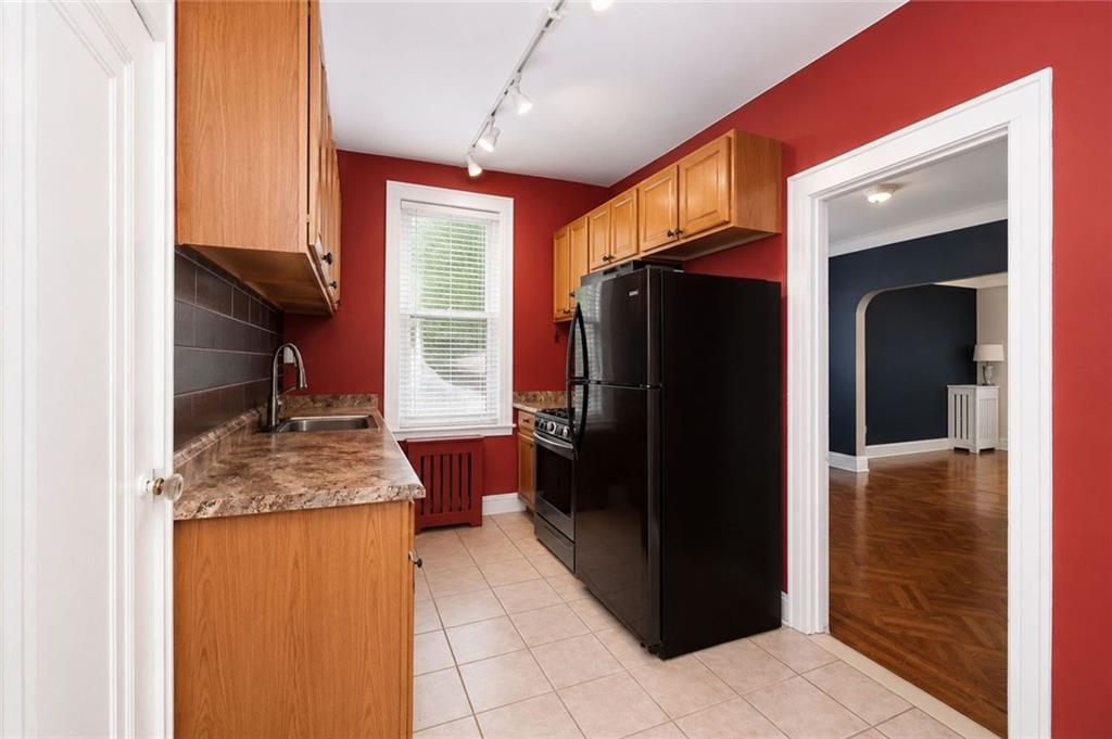 2755 East 28th Street Sheepshead Bay Brooklyn NY 11235