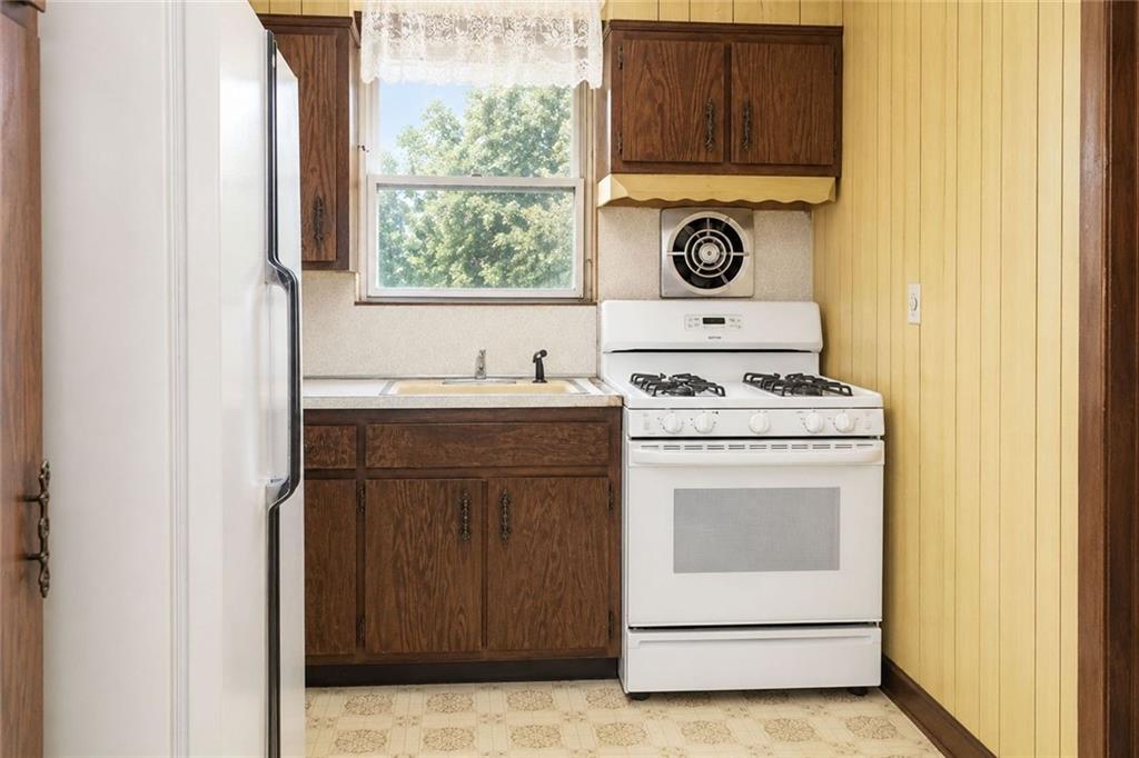 2755 East 28th Street Sheepshead Bay Brooklyn NY 11235