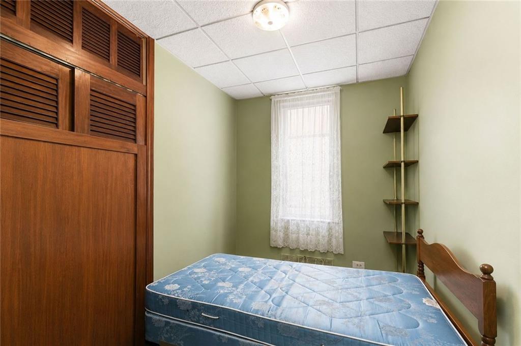 2755 East 28th Street Sheepshead Bay Brooklyn NY 11235