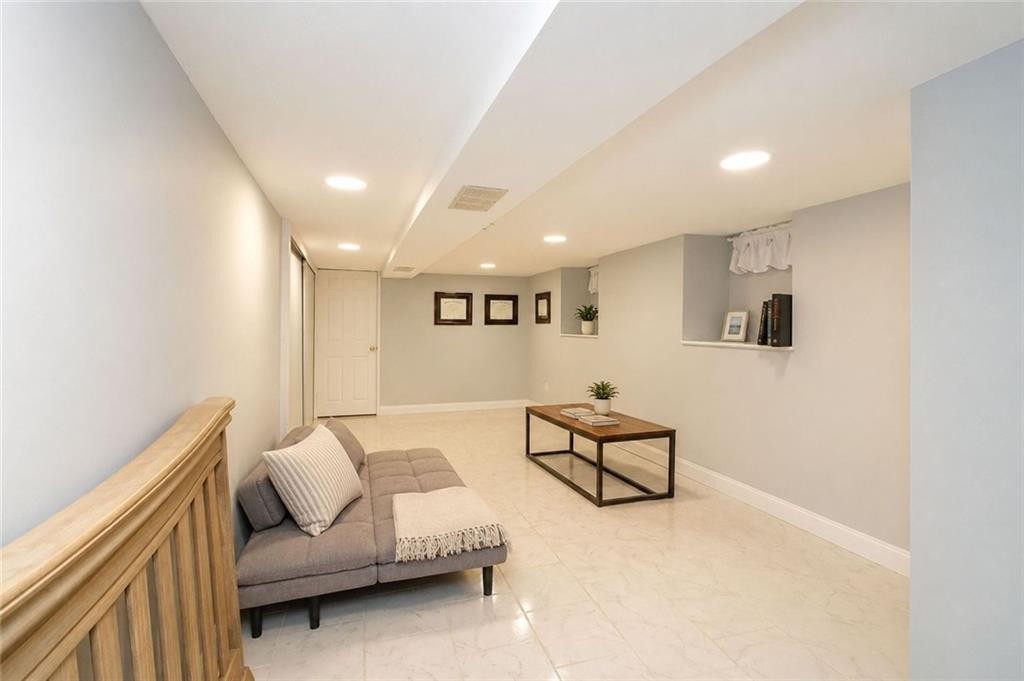 2755 East 28th Street Sheepshead Bay Brooklyn NY 11235
