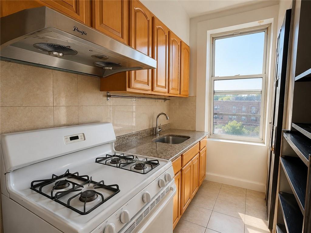 1012 39th Street Sunset Park Brooklyn NY 11219