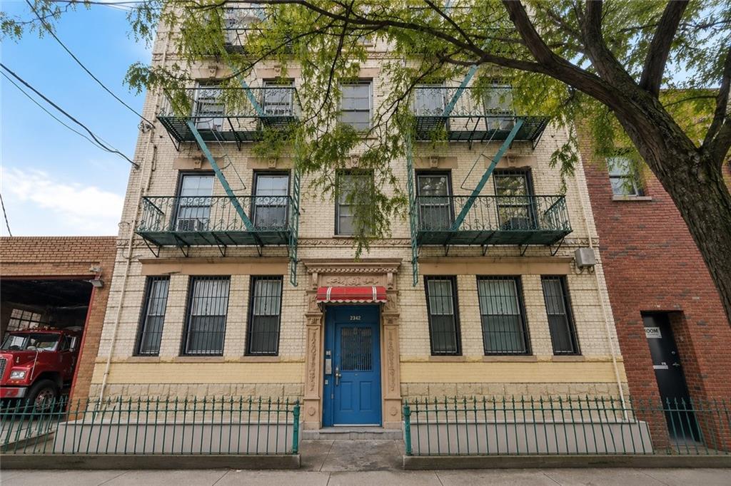 1012 39th Street Sunset Park Brooklyn NY 11219