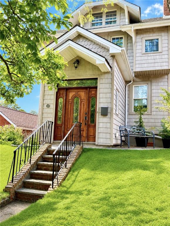 66 Holly Street Staten Island NY 10304