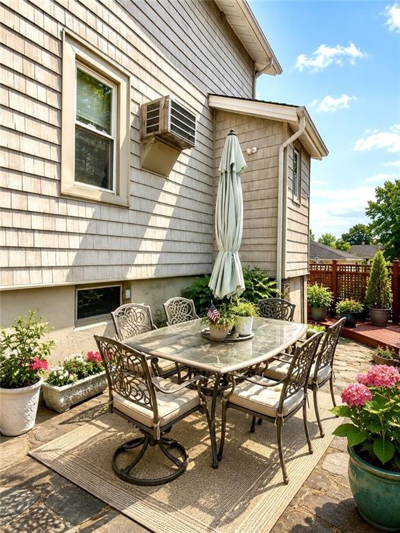 66 Holly Street Staten Island NY 10304