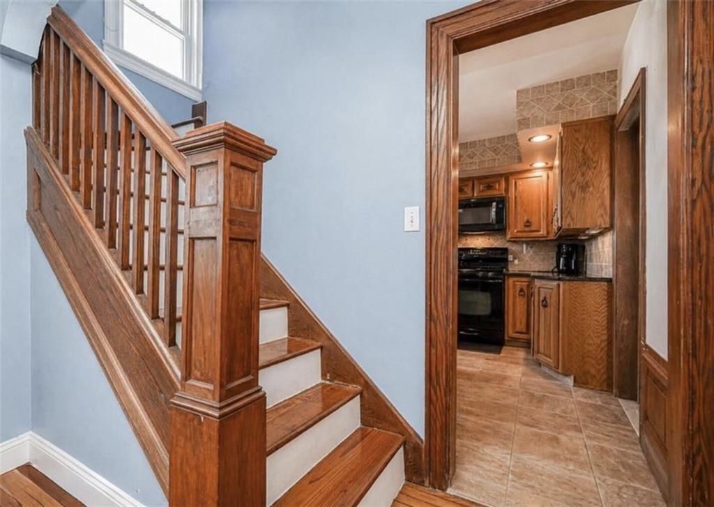 66 Holly Street Staten Island NY 10304