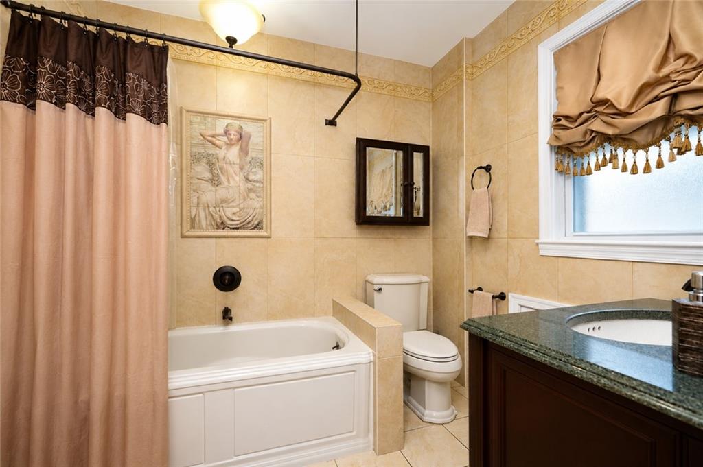 186 Burbank Avenue New Dorp Staten Island NY 10306