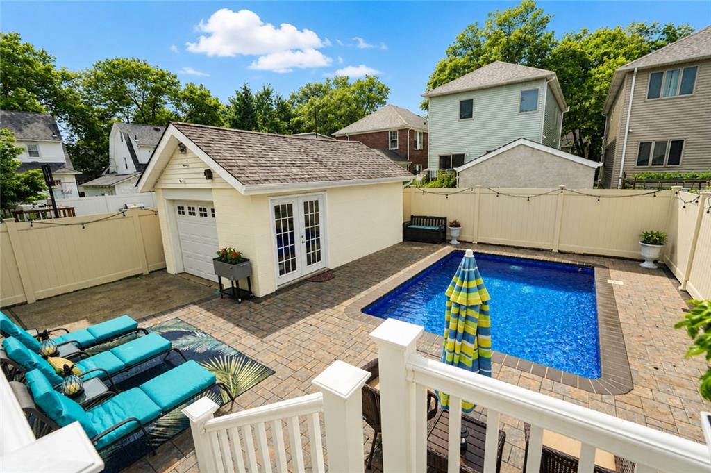 186 Burbank Avenue New Dorp Staten Island NY 10306