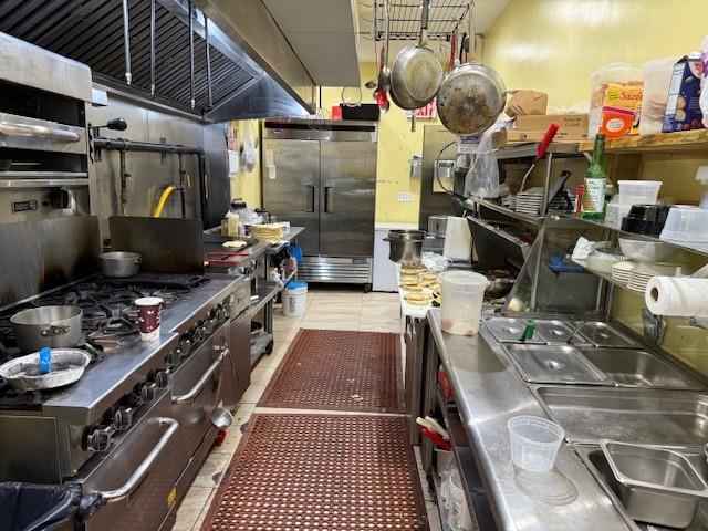 7404 3rd Avenue Bay Ridge Brooklyn NY 00000