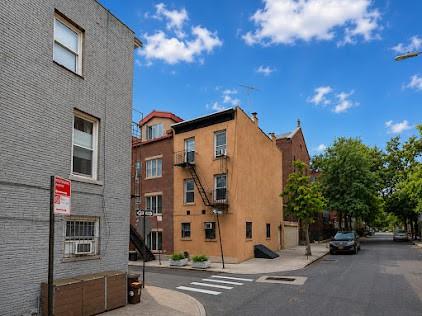 2 Dennett Place Carroll Gardens Brooklyn NY 11231