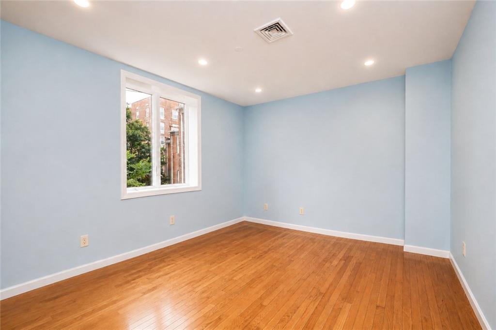 52 92nd Street Bay Ridge Brooklyn NY 11209