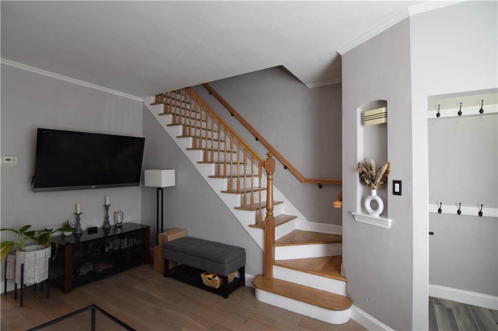 294 Bay 13th Street Bensonhurst Brooklyn NY 11214