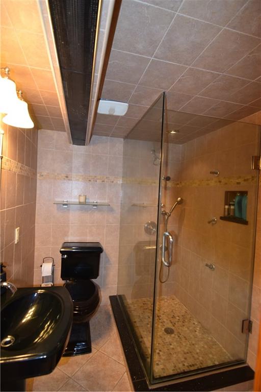 294 Bay 13th Street Bensonhurst Brooklyn NY 11214