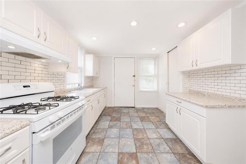8686 Bay 16th Street Bath Beach Brooklyn NY 11214