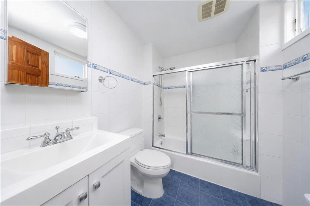 8686 Bay 16th Street Bath Beach Brooklyn NY 11214