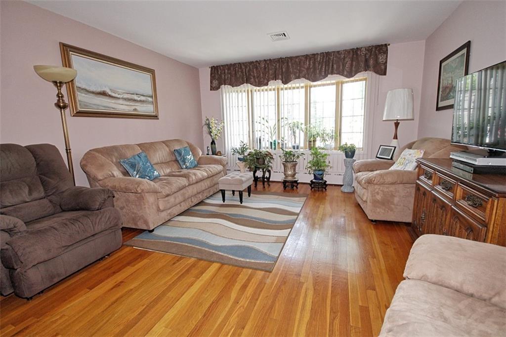 43 Cloverdale Avenue Great Kills Staten Island NY 10308