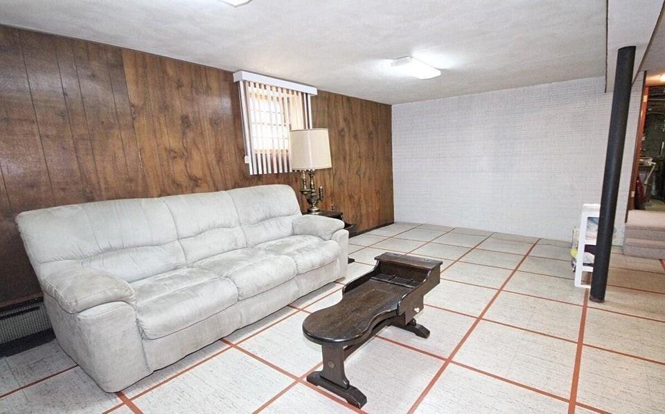 43 Cloverdale Avenue Great Kills Staten Island NY 10308