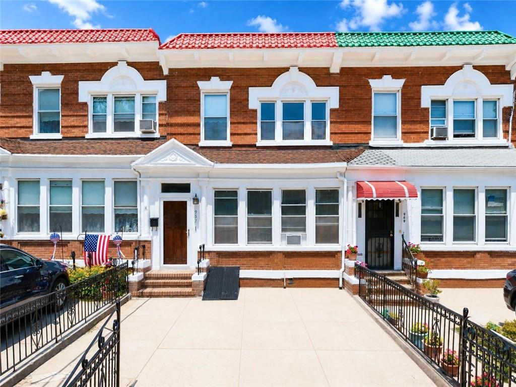 957 Bay Ridge Avenue Bensonhurst Brooklyn NY 11219