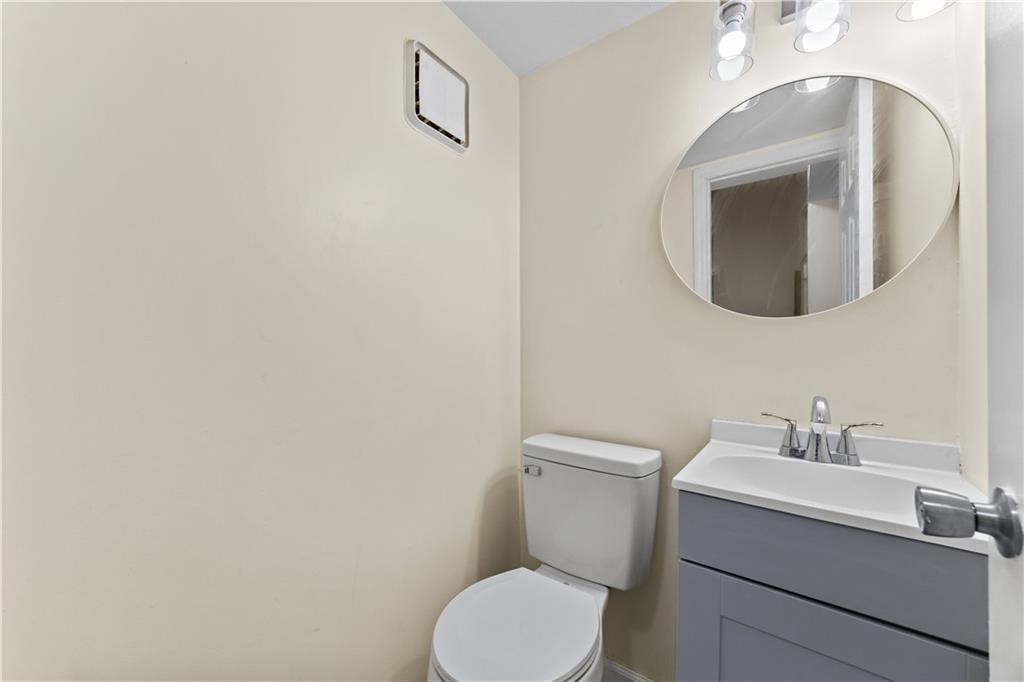 638 Ilyssa Way Arden Heights Brooklyn NY 10312