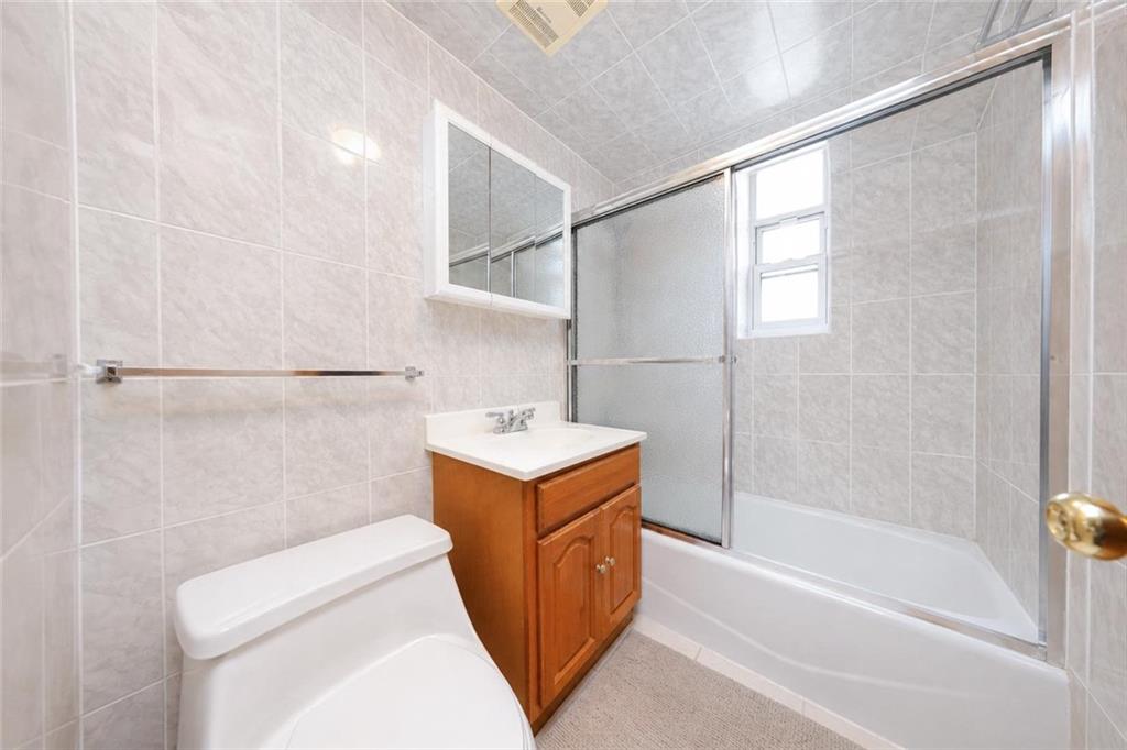 2007 East 28th Street Sheepshead Bay Brooklyn NY 11229