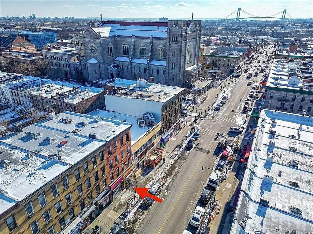 5813 5th Avenue Sunset Park Brooklyn NY 11220