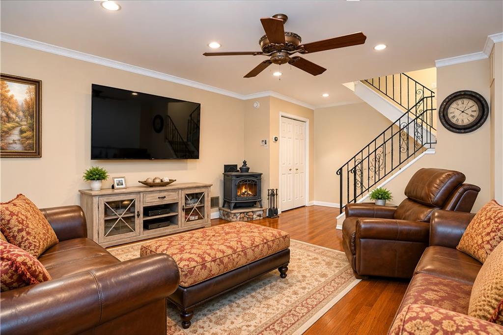 11 Remsen Street Dongan Hills Staten Island NY 10304