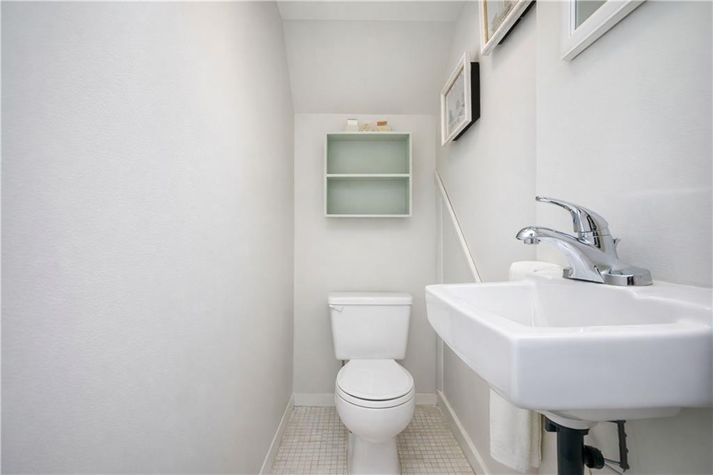 11 Remsen Street Dongan Hills Staten Island NY 10304