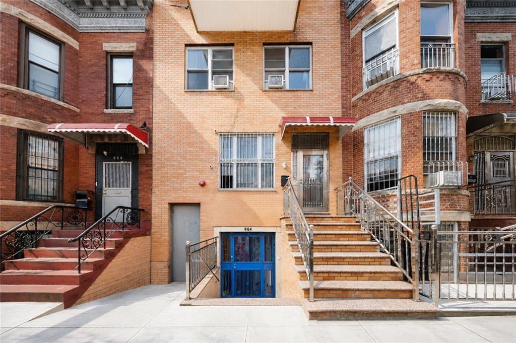 664 51st Street Sunset Park Brooklyn NY 11220