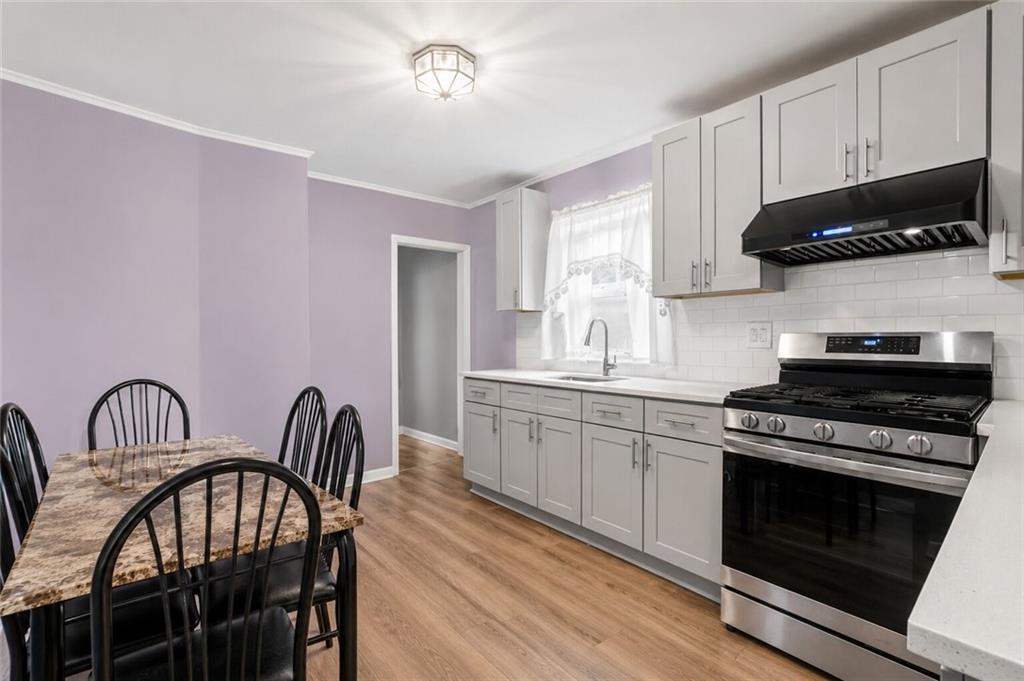 76 Greenleaf Avenue Port Richmond Staten Island NY 10310