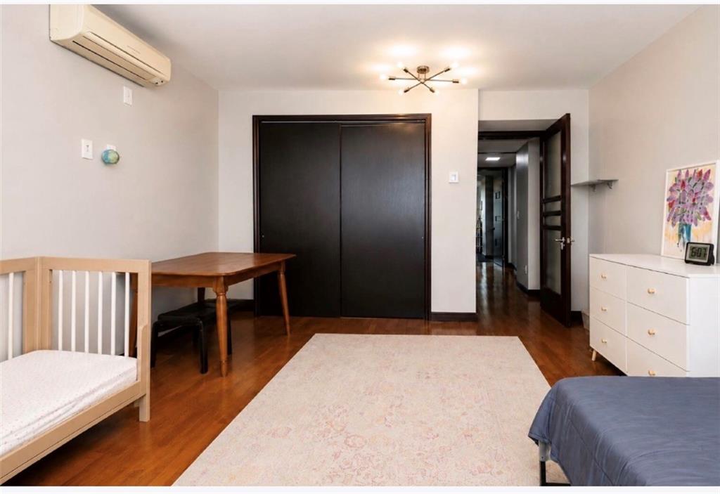 384 Neptune Avenue Brighton Beach Brooklyn NY 11235