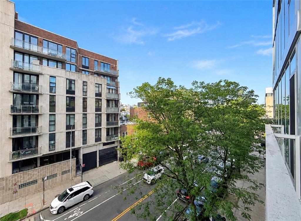 384 Neptune Avenue Brighton Beach Brooklyn NY 11235