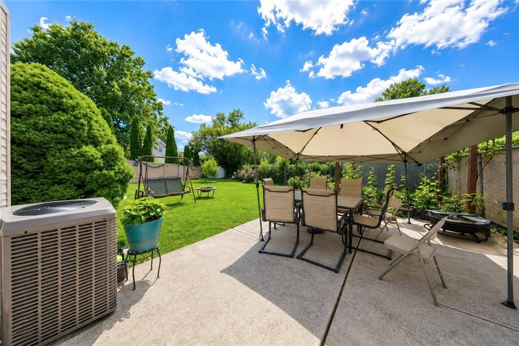 30 Tone Lane Rosebank Staten Island NY 10305