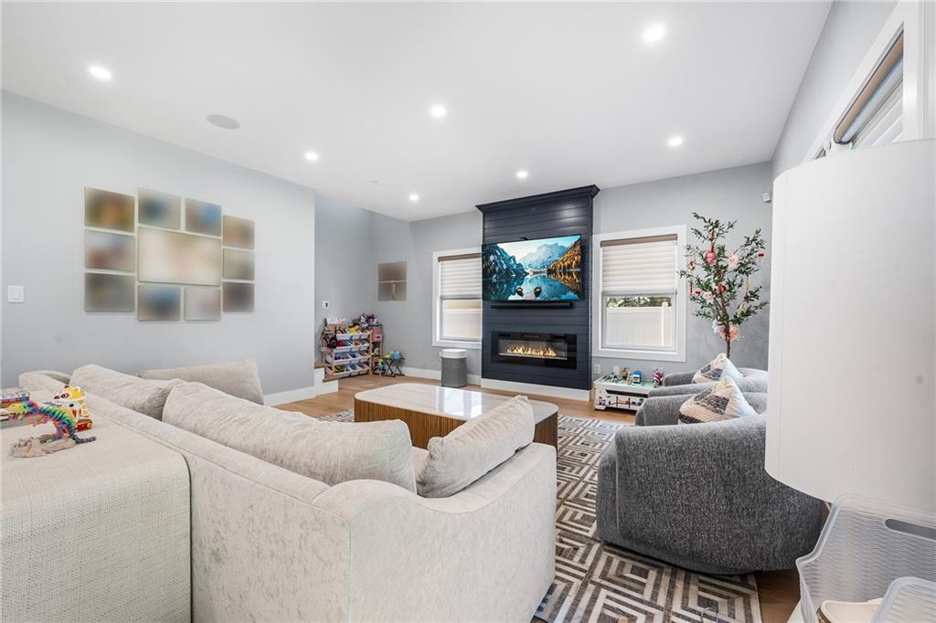 4037 Jean Avenue Out of NYC Other NY 11714