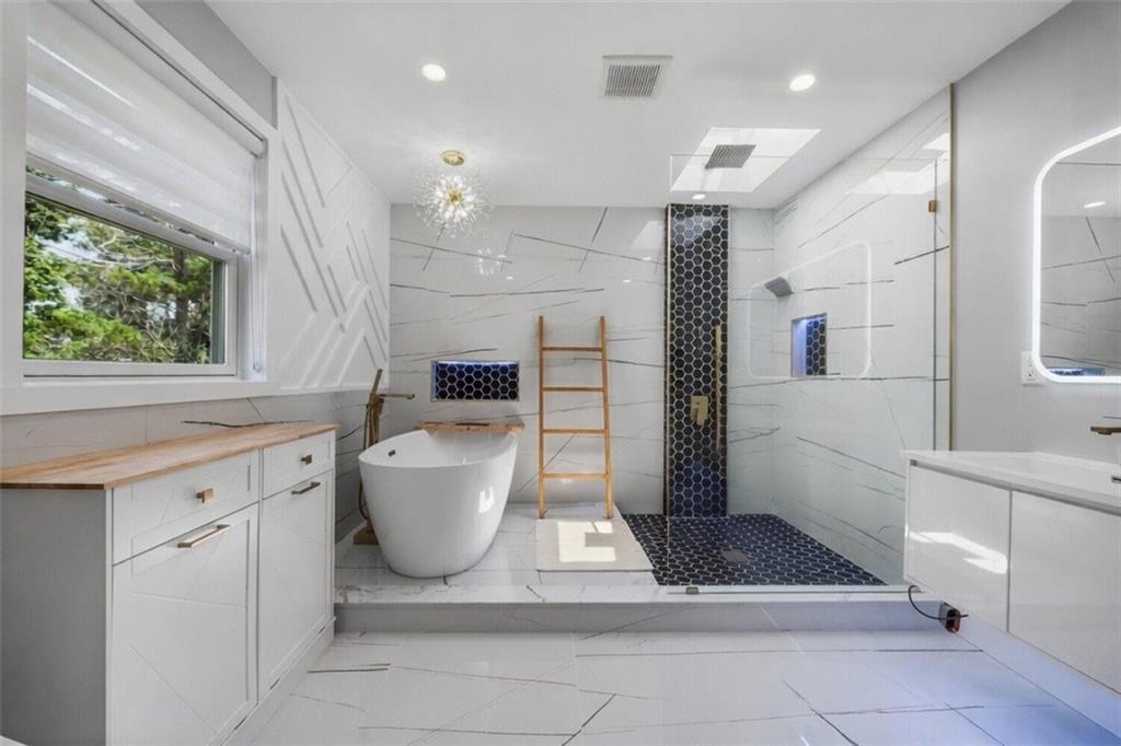 4037 Jean Avenue Out of NYC Other NY 11714
