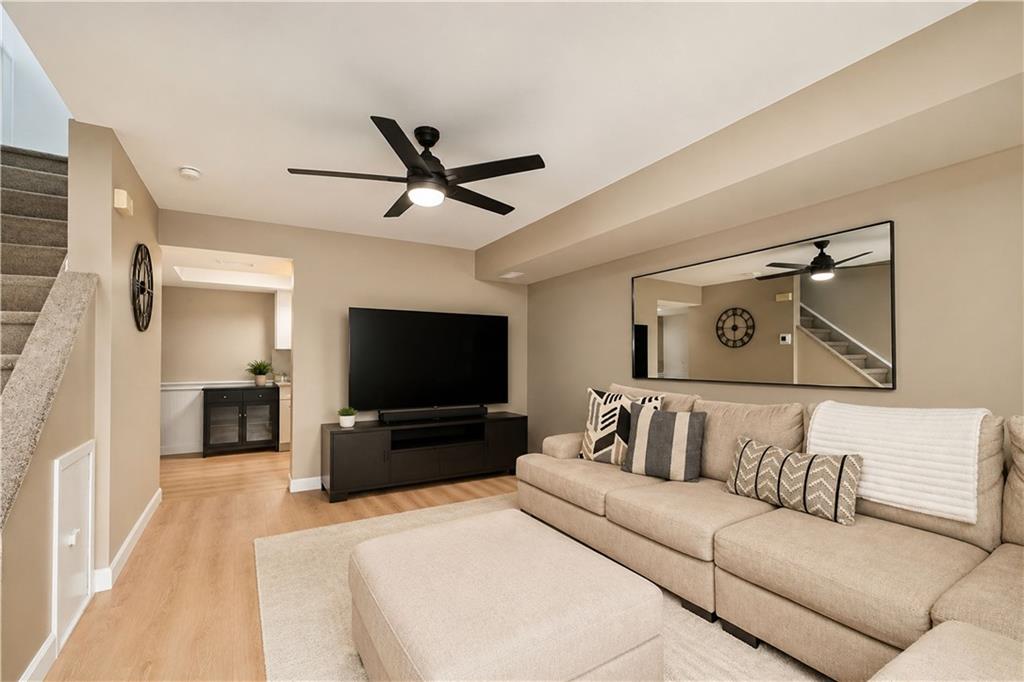 21 Bunnell Court Huguenot Staten Island NY 10312