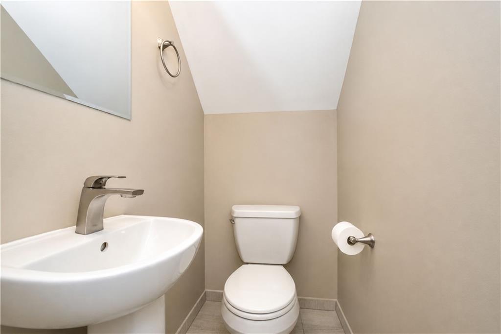 21 Bunnell Court Huguenot Staten Island NY 10312