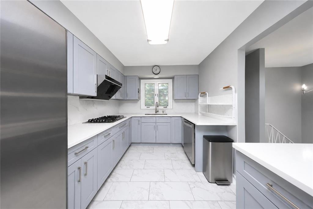 14 McLaughlin Street Arrochar Staten Island NY 10305