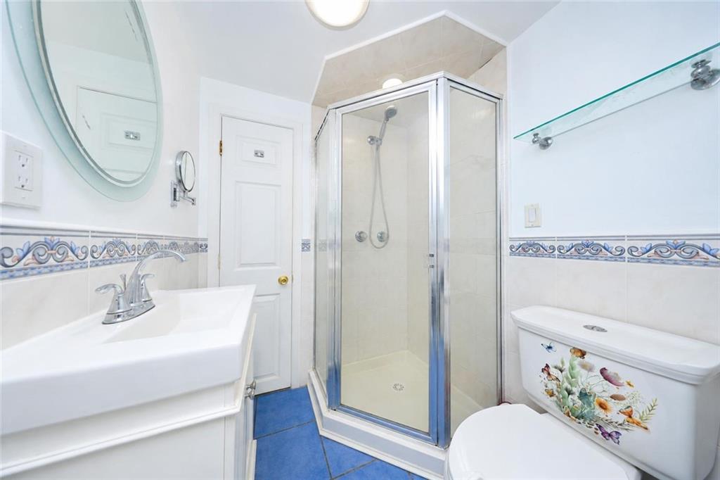 14 McLaughlin Street Arrochar Staten Island NY 10305