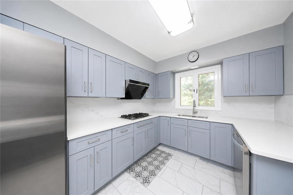 14 McLaughlin Street Arrochar Staten Island NY 10305